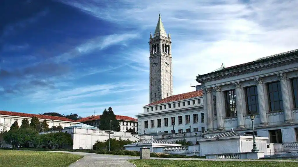 10. Universitas California Berkeley Amerika Serikat