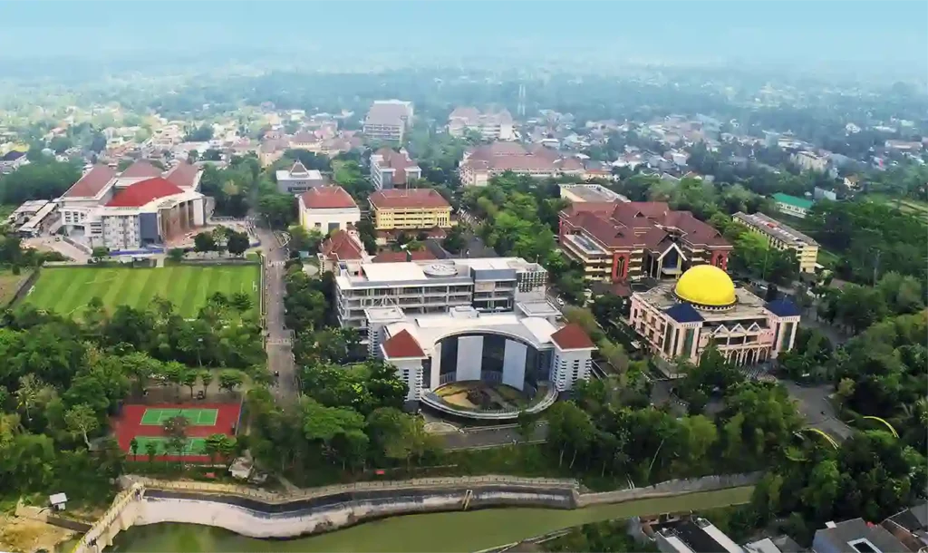 Daftar Universitas Swasta Terbaik di Indonesia